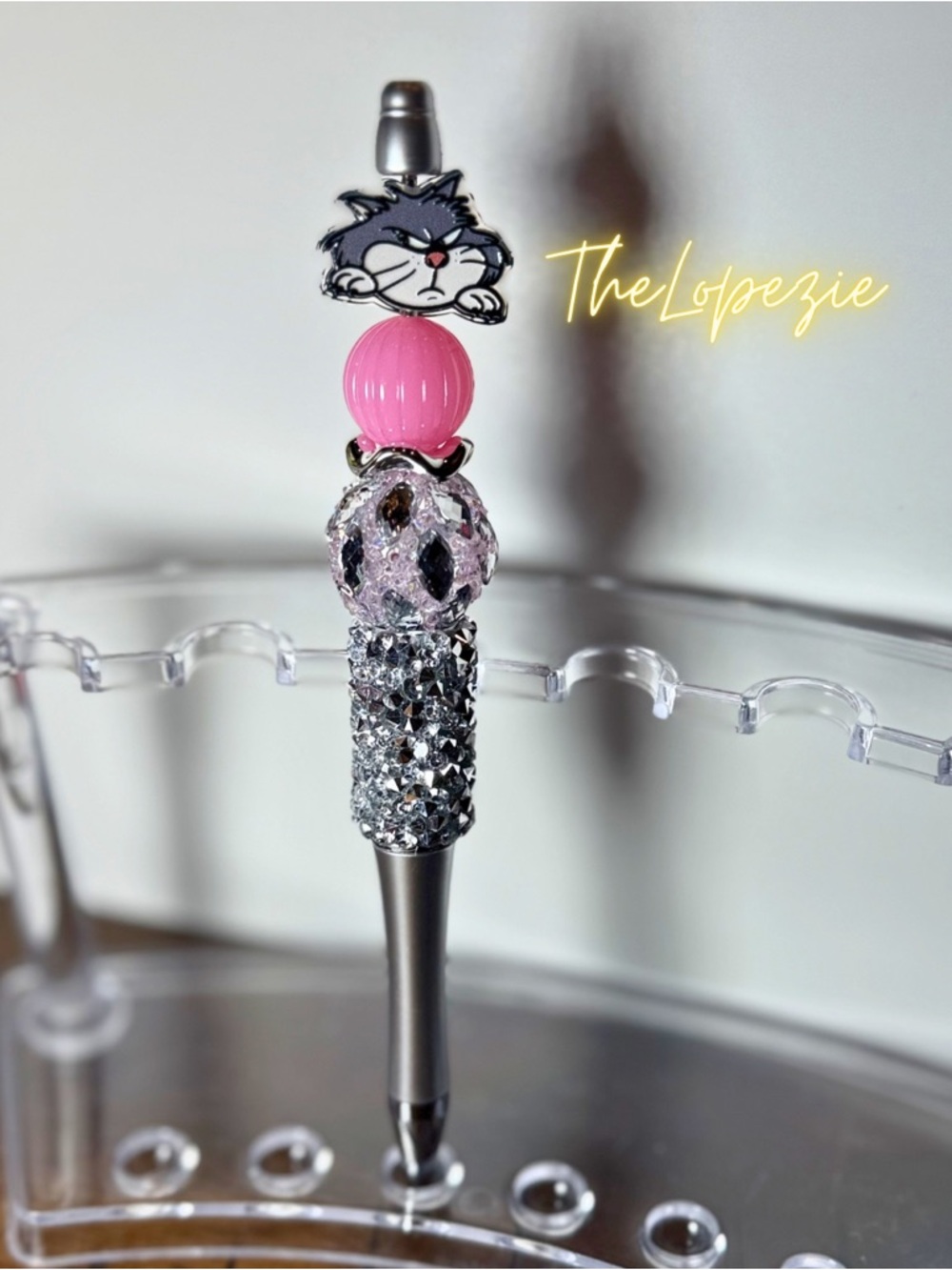 Handmade grey cat pen